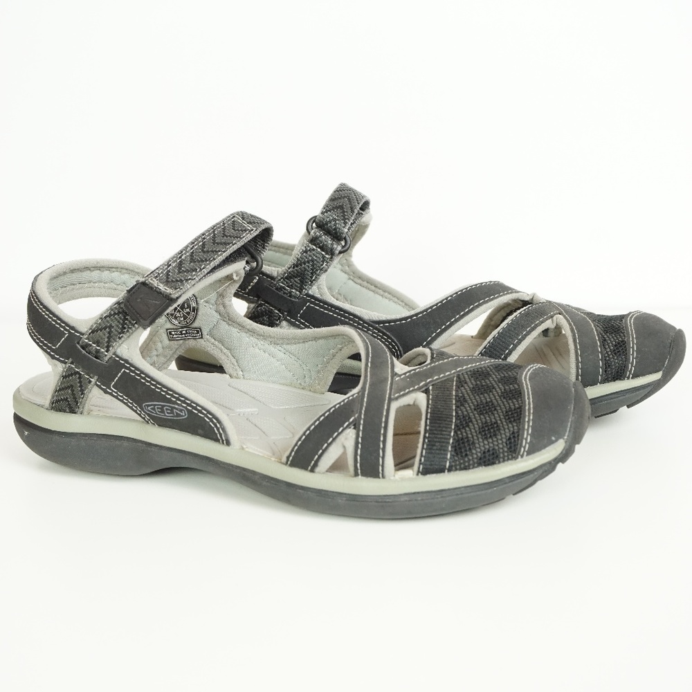 Keen Sage Ankle Water Shoes Black Gray Closed Toe